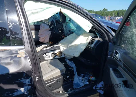 2018 Jeep Grand Cherokee Sterling Edition 4X4 from USA, damaged, VIN 1C4RJFBG9JC121577